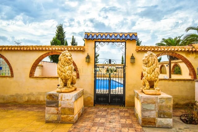 5 quarto Moradia para venda em Albatera com piscina garagem - 1 200 000 € (Ref: 10130166)