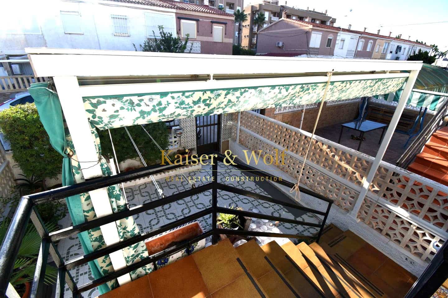 2 soveværelse Bungalow til salg i Santa Pola med garage - € 169.000 (Ref: 10156937)