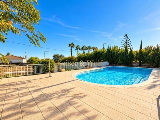3 slaapkamer Villa te koop in Torrellano, Elche / Elx met zwembad garage - € 419.900 (Ref: 10179623)