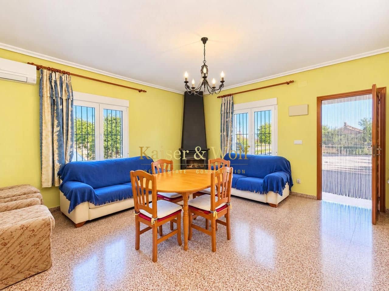 3 slaapkamer Villa te koop in Elche / Elx met zwembad garage - € 419.900 (Ref: 10179623)