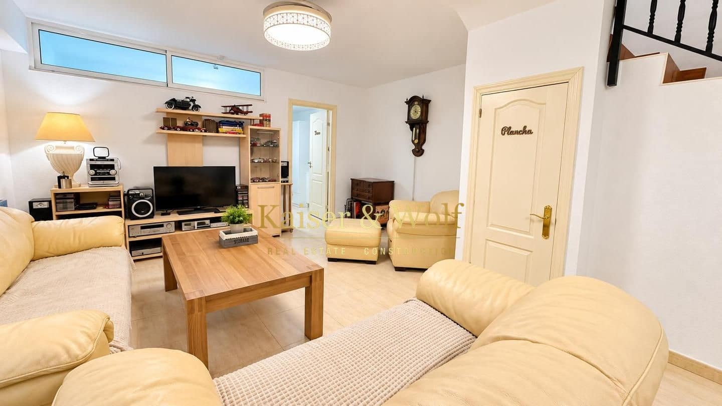 4 slaapkamer Villa te koop in Alicante stad met zwembad garage - € 360.000 (Ref: 10184008)