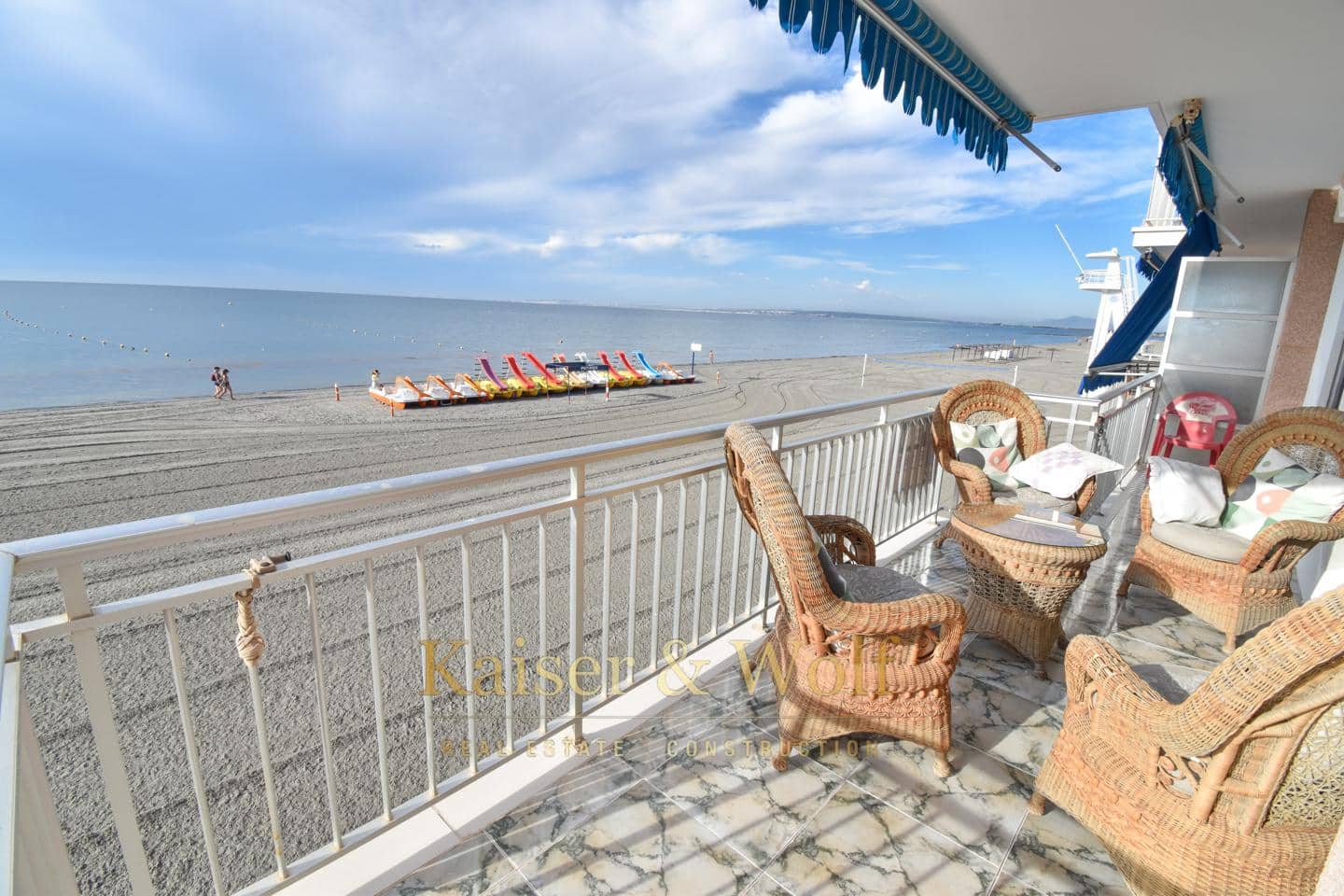 3 bedroom Flat for sale in Santa Pola with garage - € 340,000 (Ref: 7087767)