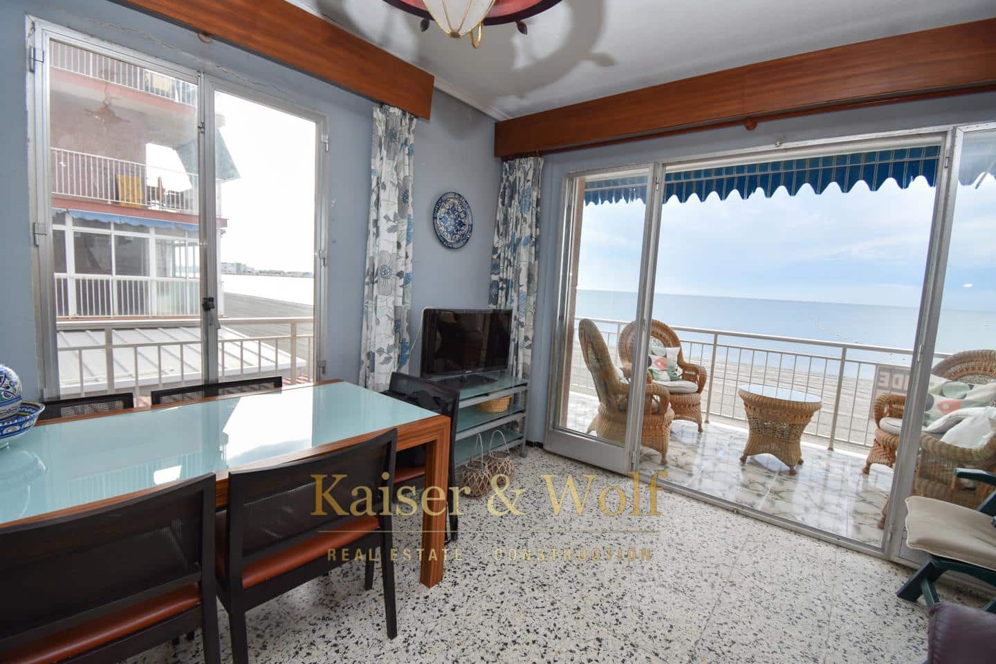 3 bedroom Flat for sale in Santa Pola with garage - € 340,000 (Ref: 7087767)