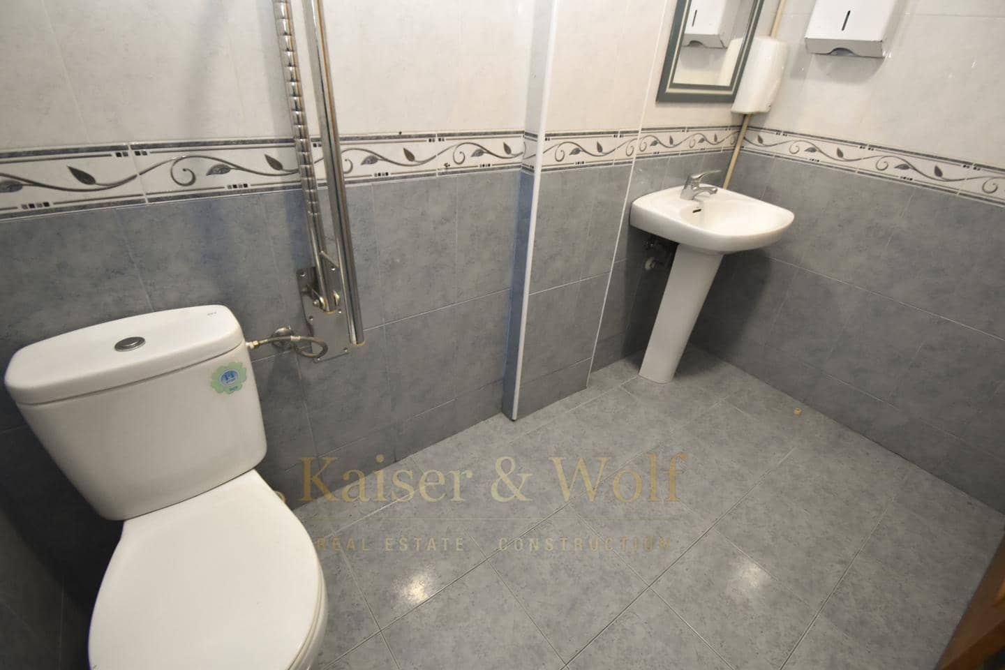 1 bedroom Business for sale in Elche / Elx - € 106,050 (Ref: 7316404)