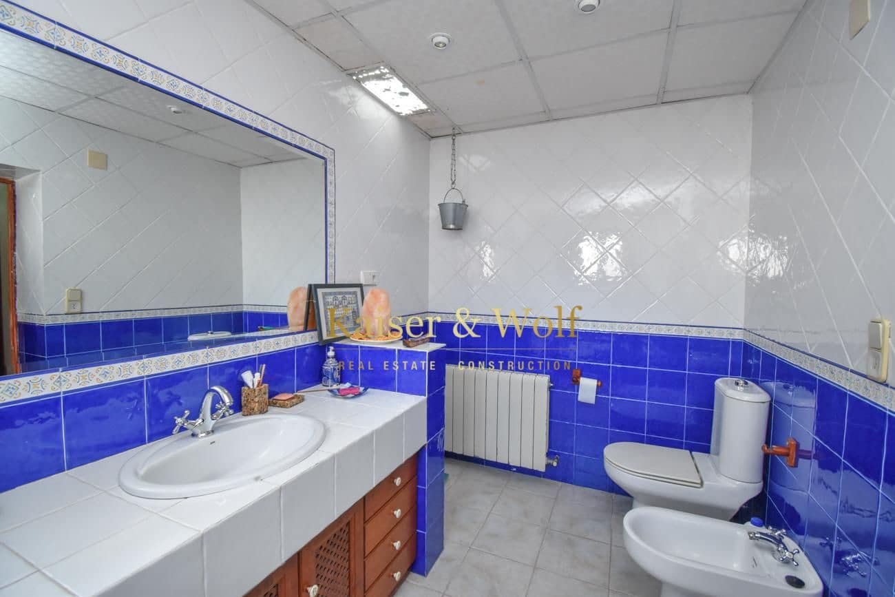 11 soveværelse Finca/Landehus til salg i Elche / Elx med swimmingpool - € 650.000 (Ref: 7350707)