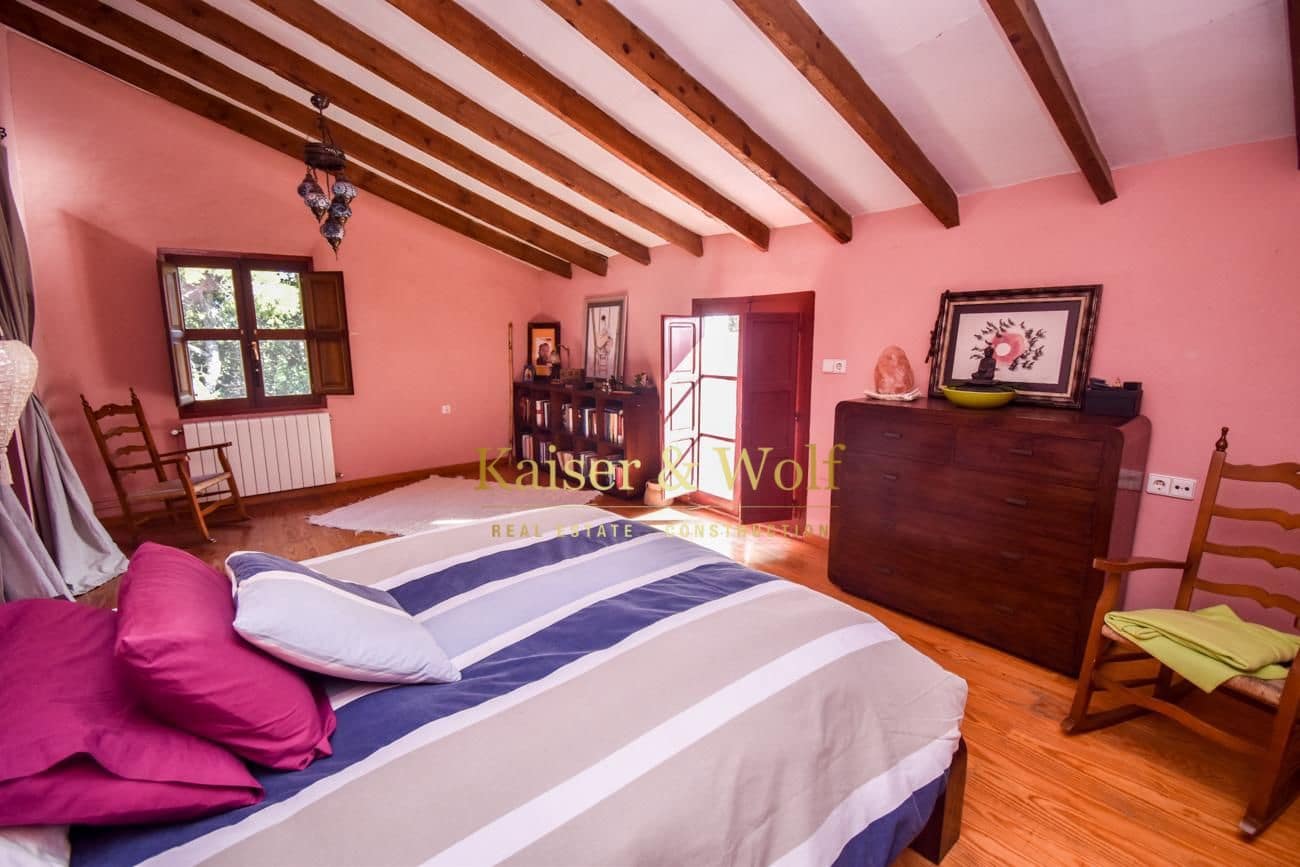 11 soveværelse Finca/Landehus til salg i Elche / Elx med swimmingpool - € 650.000 (Ref: 7350707)