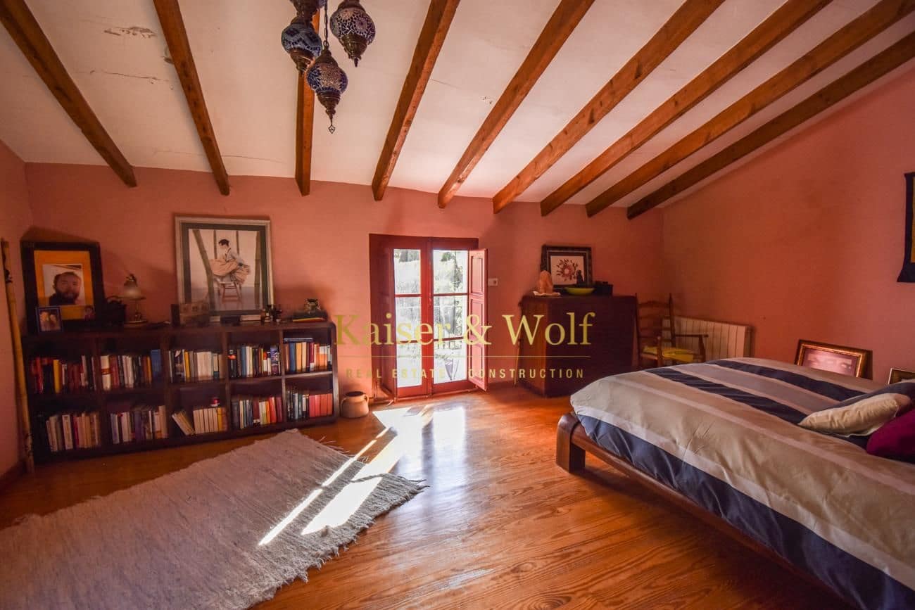 11 soveværelse Finca/Landehus til salg i Elche / Elx med swimmingpool - € 650.000 (Ref: 7350707)