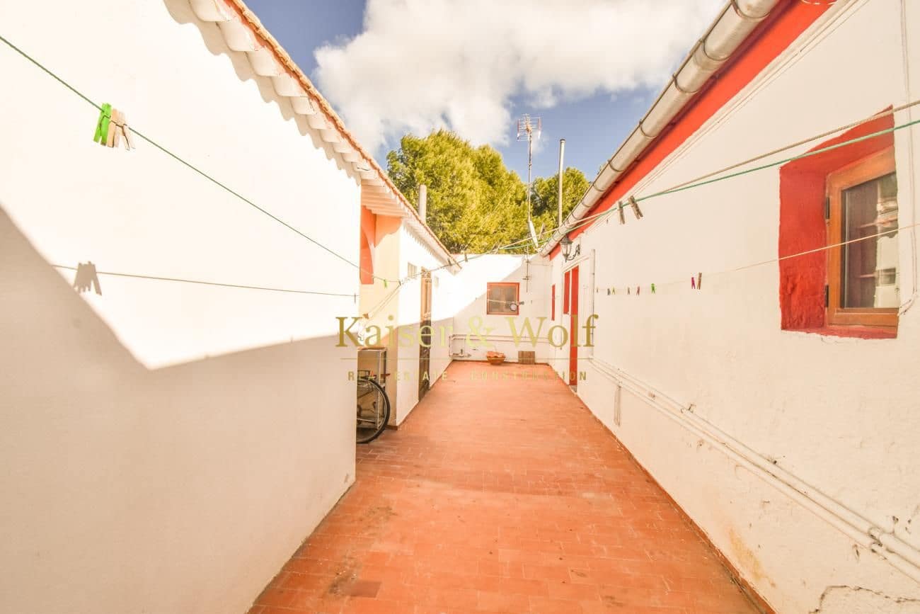 11 soveværelse Finca/Landehus til salg i Elche / Elx med swimmingpool - € 650.000 (Ref: 7350707)