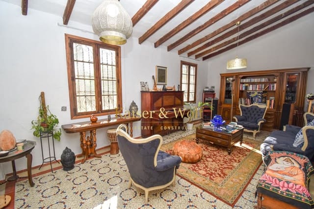 11 bedroom Finca/Country House for sale in Las Bayas, Elche / Elx with pool - € 650,000 (Ref: 7350707)