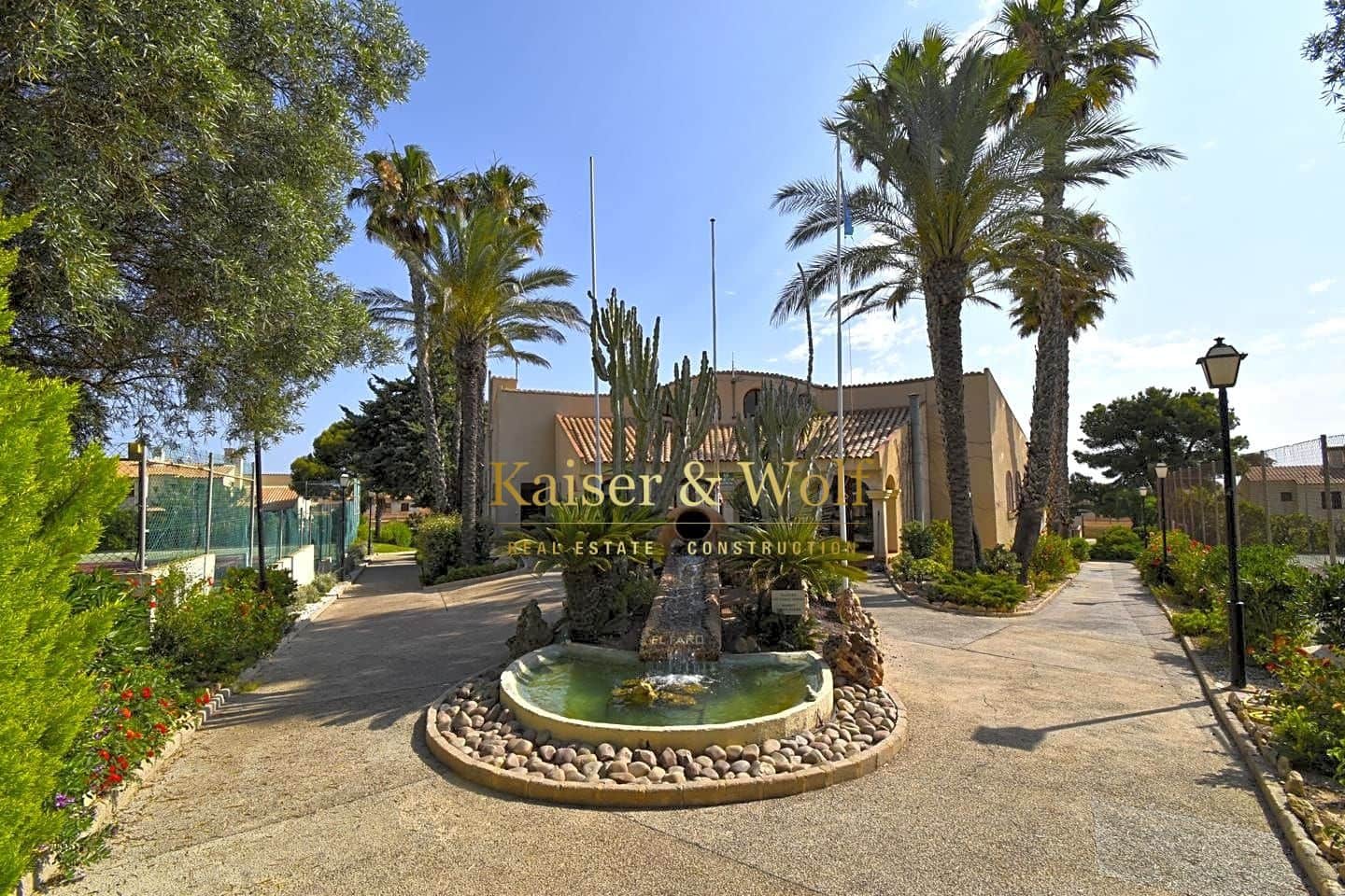 4 soveværelse Villa til salg i Gran Alacant med swimmingpool garage - € 625.000 (Ref: 7653247)