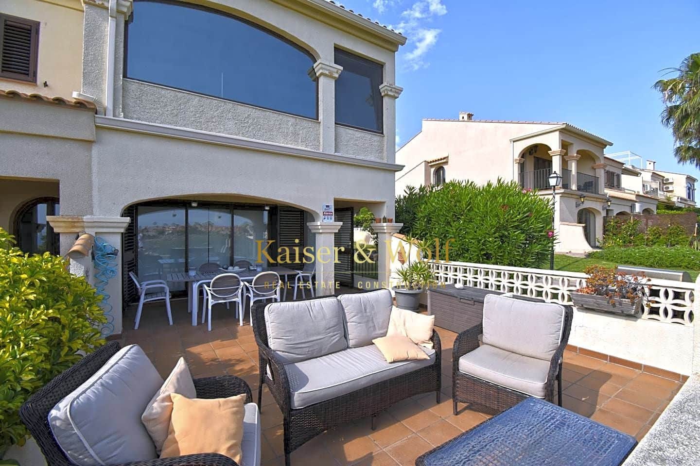 4 soveværelse Villa til salg i Gran Alacant med swimmingpool garage - € 625.000 (Ref: 7653247)