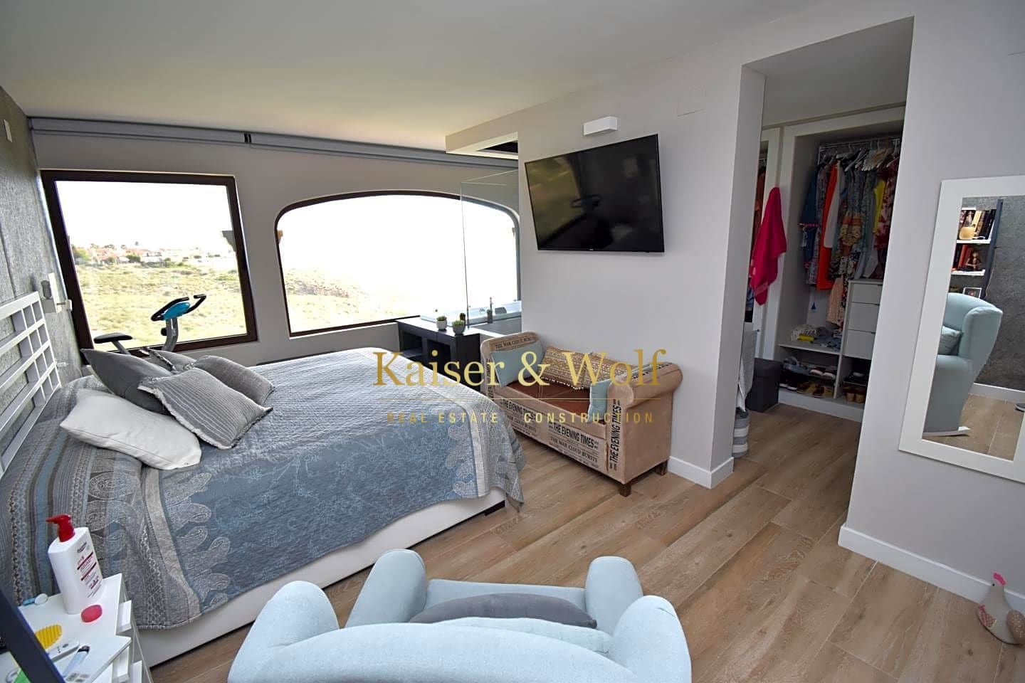 4 soveværelse Villa til salg i Gran Alacant med swimmingpool garage - € 625.000 (Ref: 7653247)