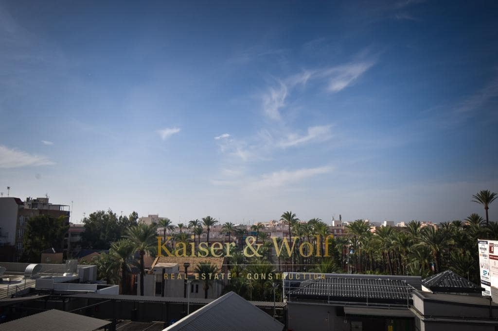 3 bedroom Flat for rent in Santa Pola - € 850 (Ref: 7801153)