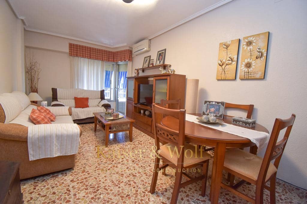 3 bedroom Flat for rent in Santa Pola - € 850 (Ref: 7801153)