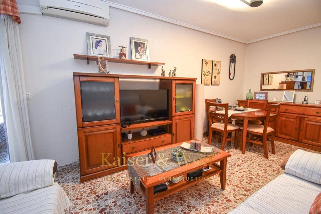 3 bedroom Flat for rent in Santa Pola - € 850 (Ref: 7801153)