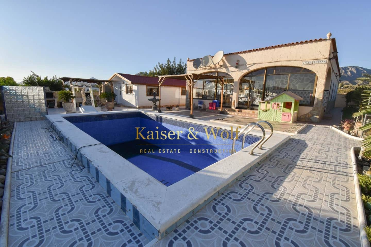 5 soveværelse Villa til salg i Albatera med swimmingpool - € 420.000 (Ref: 7890061)