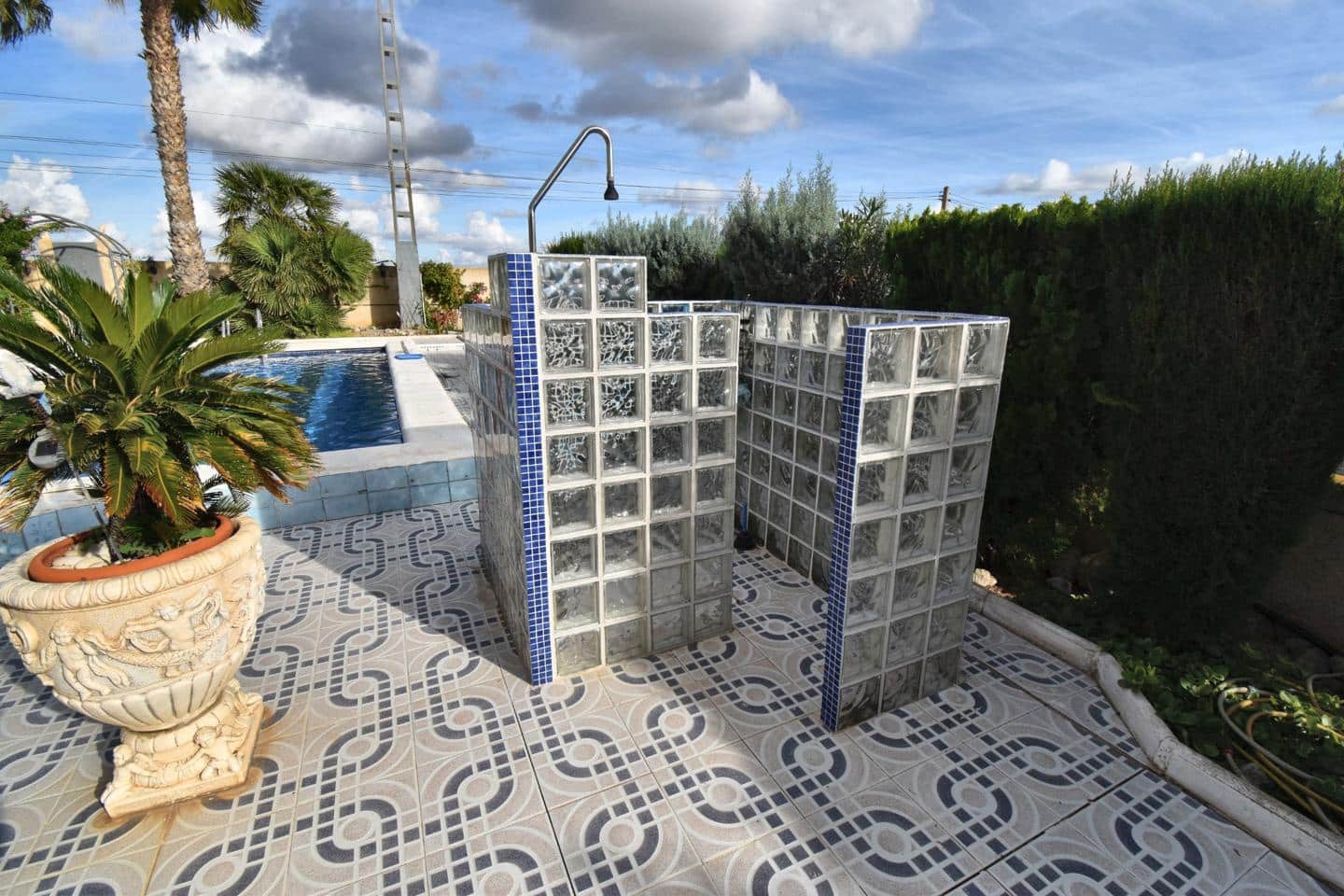 5 bedroom Villa for sale in Albatera with pool garage - € 499,000 (Ref: 7890061)