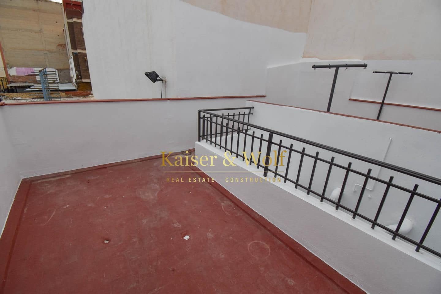 4 bedroom Villa for rent in Santa Pola - € 1,100 (Ref: 7967691)