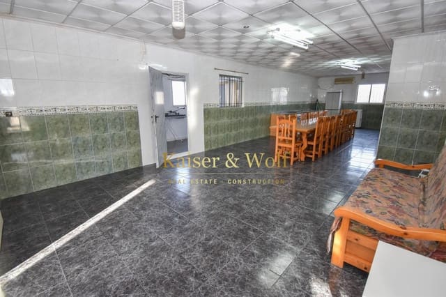 8 soveværelse Villa til salg i Las Bayas, Elche / Elx med swimmingpool - € 299.000 (Ref: 8140083)