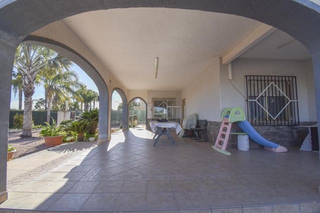 10 makuuhuone Maalaistalo myytävänä paikassa La Hoya, Elche / Elx mukana uima-altaan 
autotalli - 499 000 € (Ref: 8167382)