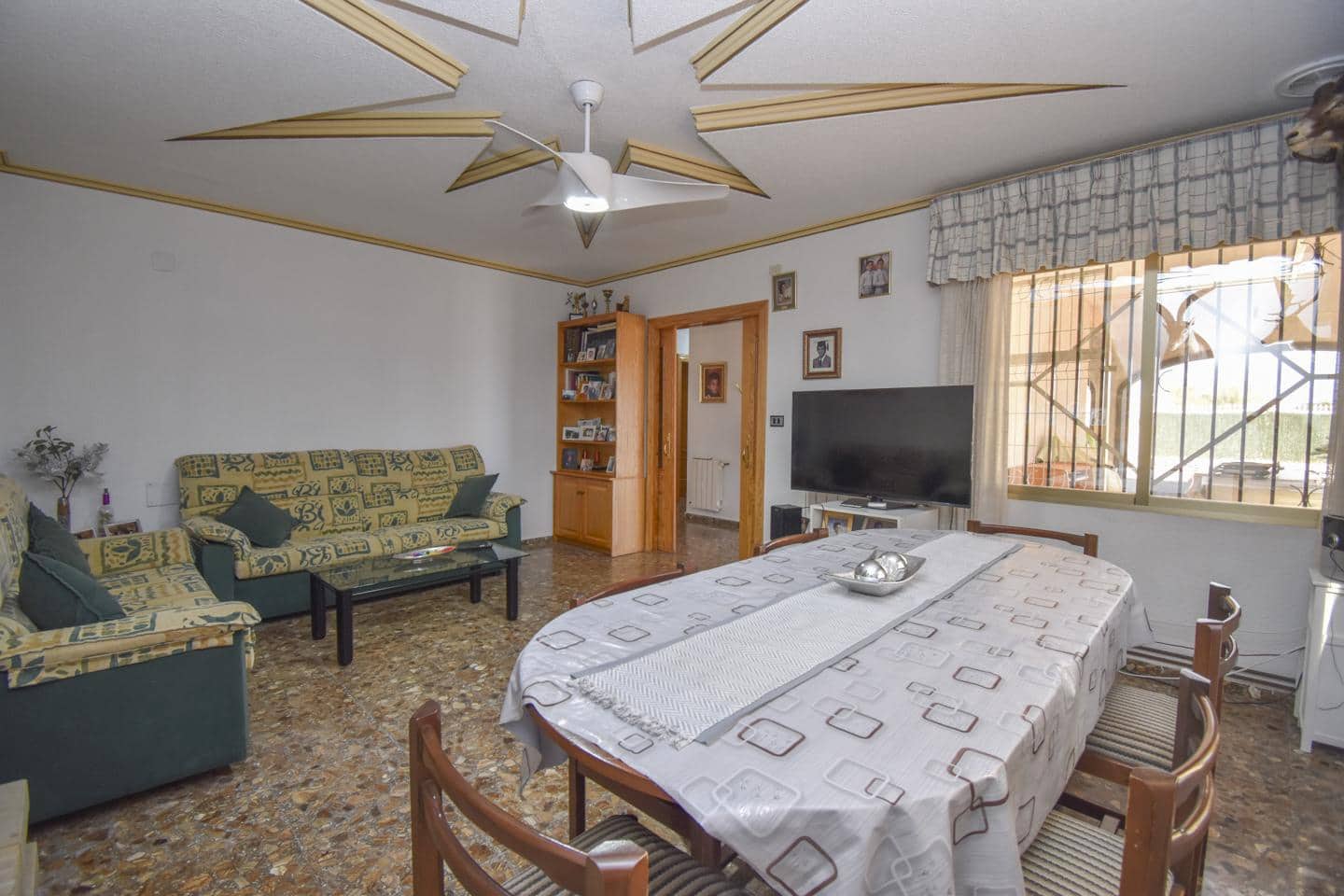 10 sypialnia Finka/Dom wiejski na sprzedaż w La Hoya z basenem garażem - 499 000 € (Ref: 8167382)