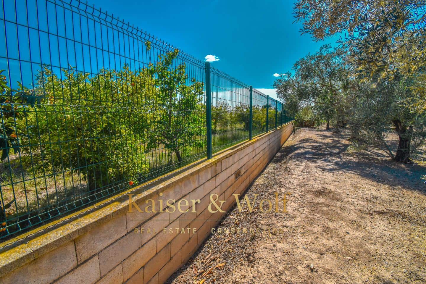 Grunde uden byggetilladelser til salg i Callosa de Segura - € 146.400 (Ref: 8237388)