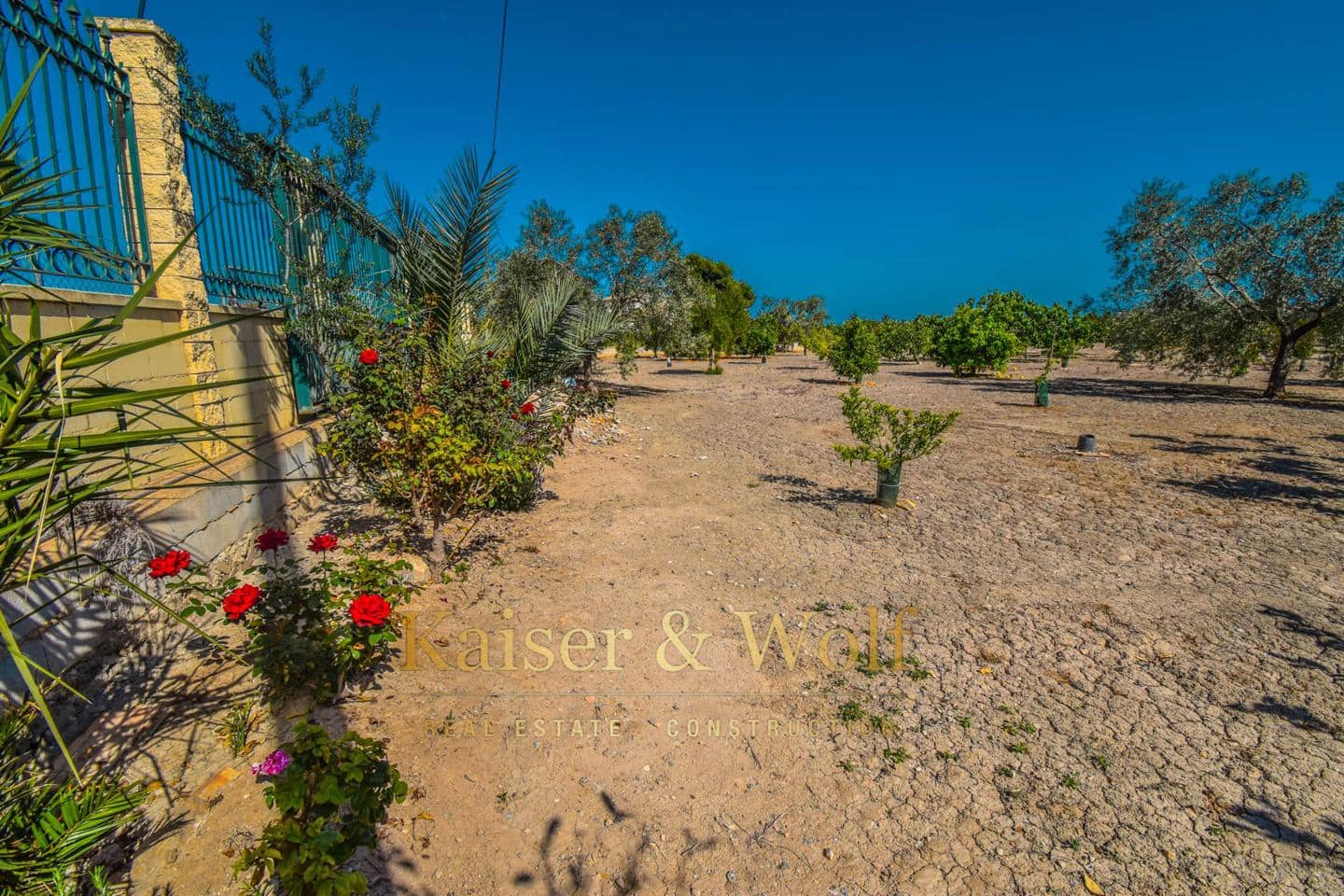Grunde uden byggetilladelser til salg i Callosa de Segura - € 146.400 (Ref: 8237388)