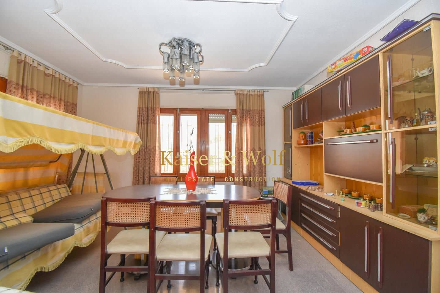 4 soveværelse Villa til salg i Crevillente / Crevillent med swimmingpool garage - € 386.000 (Ref: 8332974)