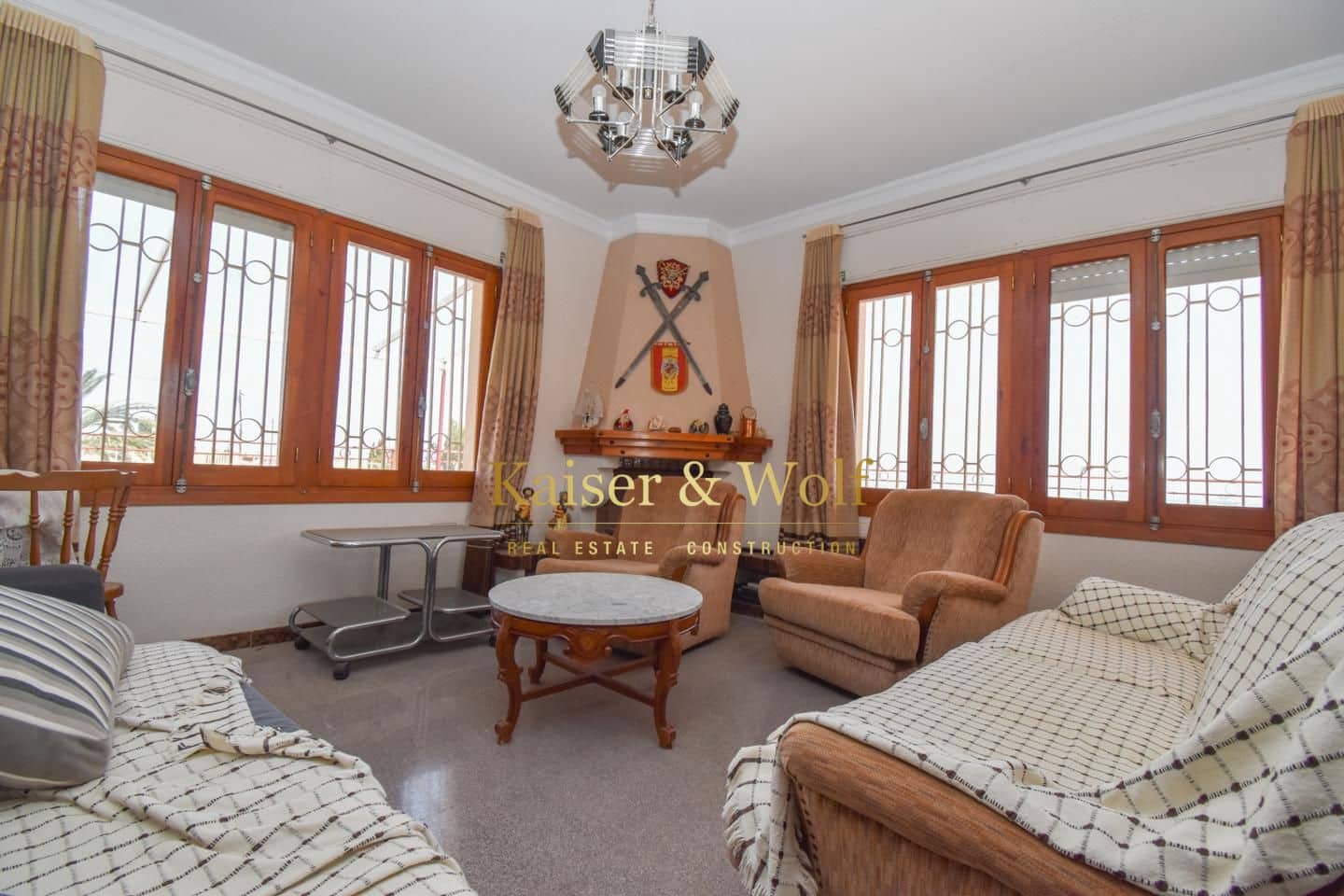 4 soveværelse Villa til salg i Crevillente / Crevillent med swimmingpool garage - € 386.000 (Ref: 8332974)