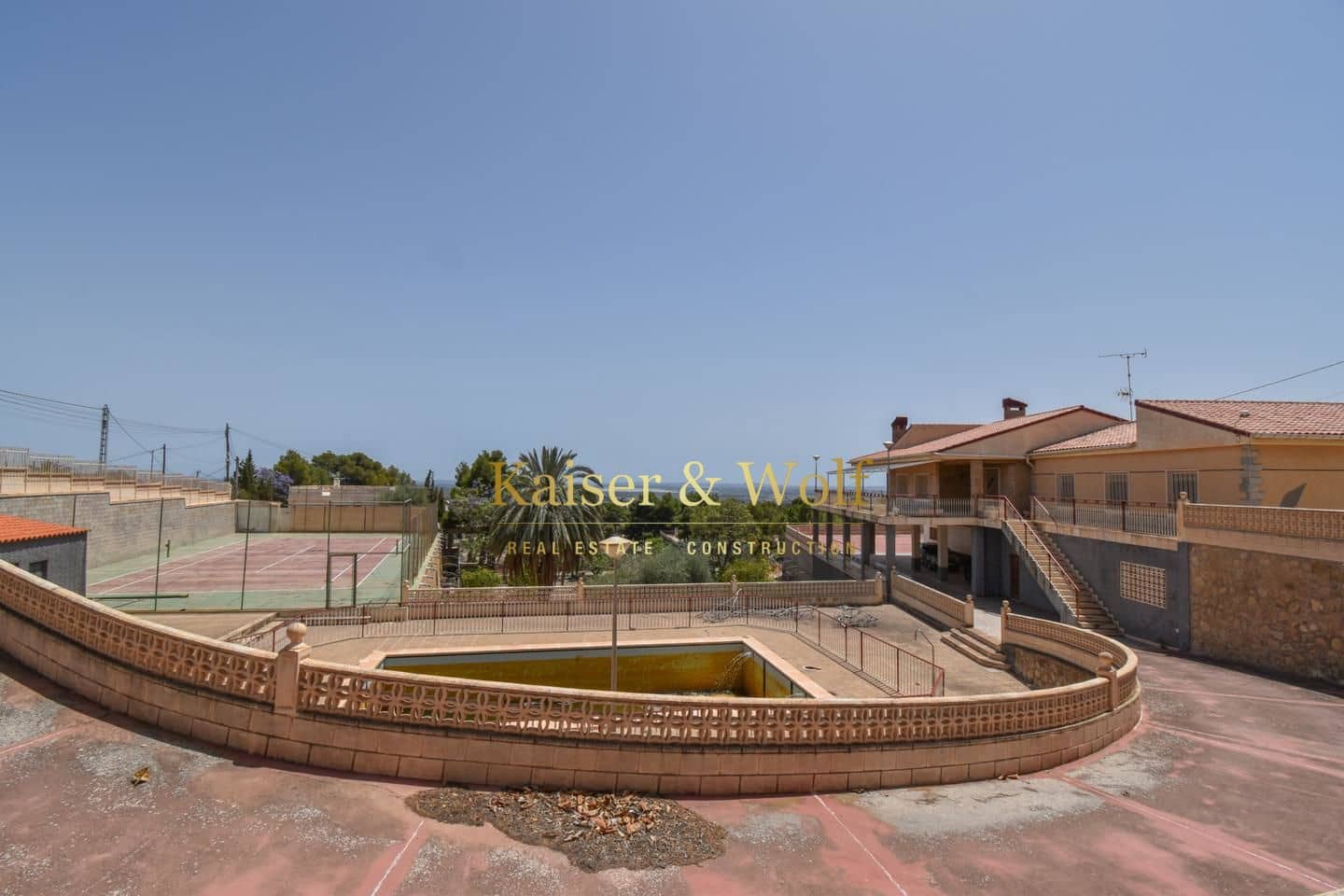 4 soveværelse Villa til salg i Crevillente / Crevillent med swimmingpool garage - € 386.000 (Ref: 8332974)