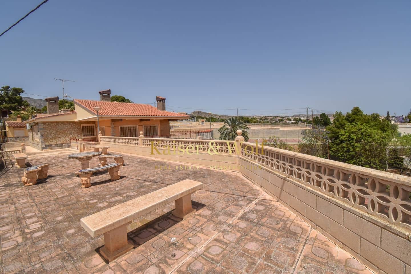 4 soveværelse Villa til salg i Crevillente / Crevillent med swimmingpool garage - € 386.000 (Ref: 8332974)