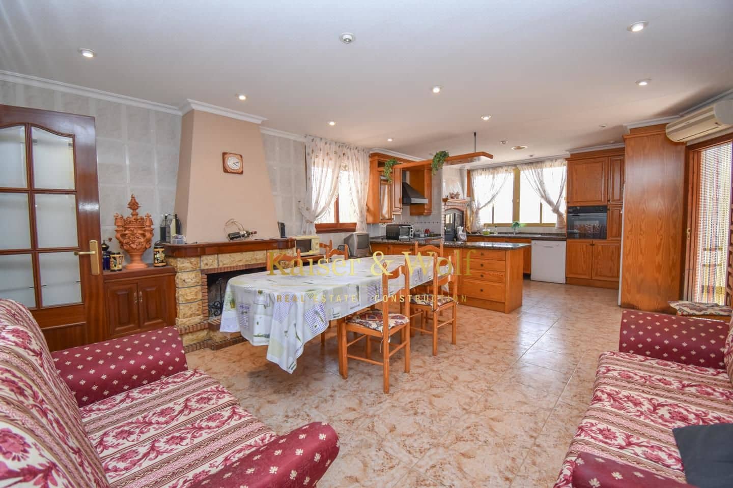 4 soveværelse Villa til salg i Crevillente / Crevillent med swimmingpool garage - € 386.000 (Ref: 8332974)