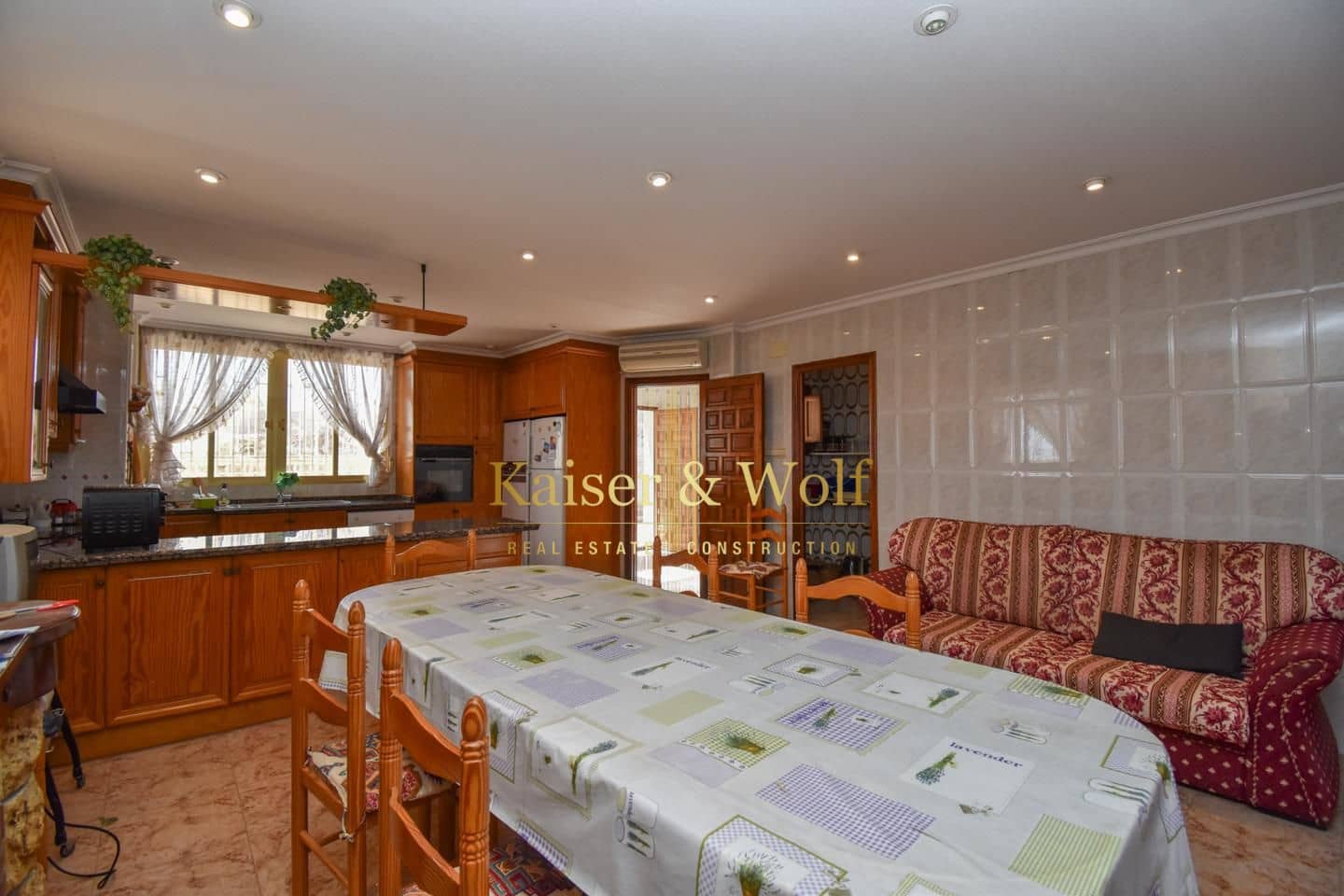 4 soveværelse Villa til salg i Crevillente / Crevillent med swimmingpool garage - € 386.000 (Ref: 8332974)