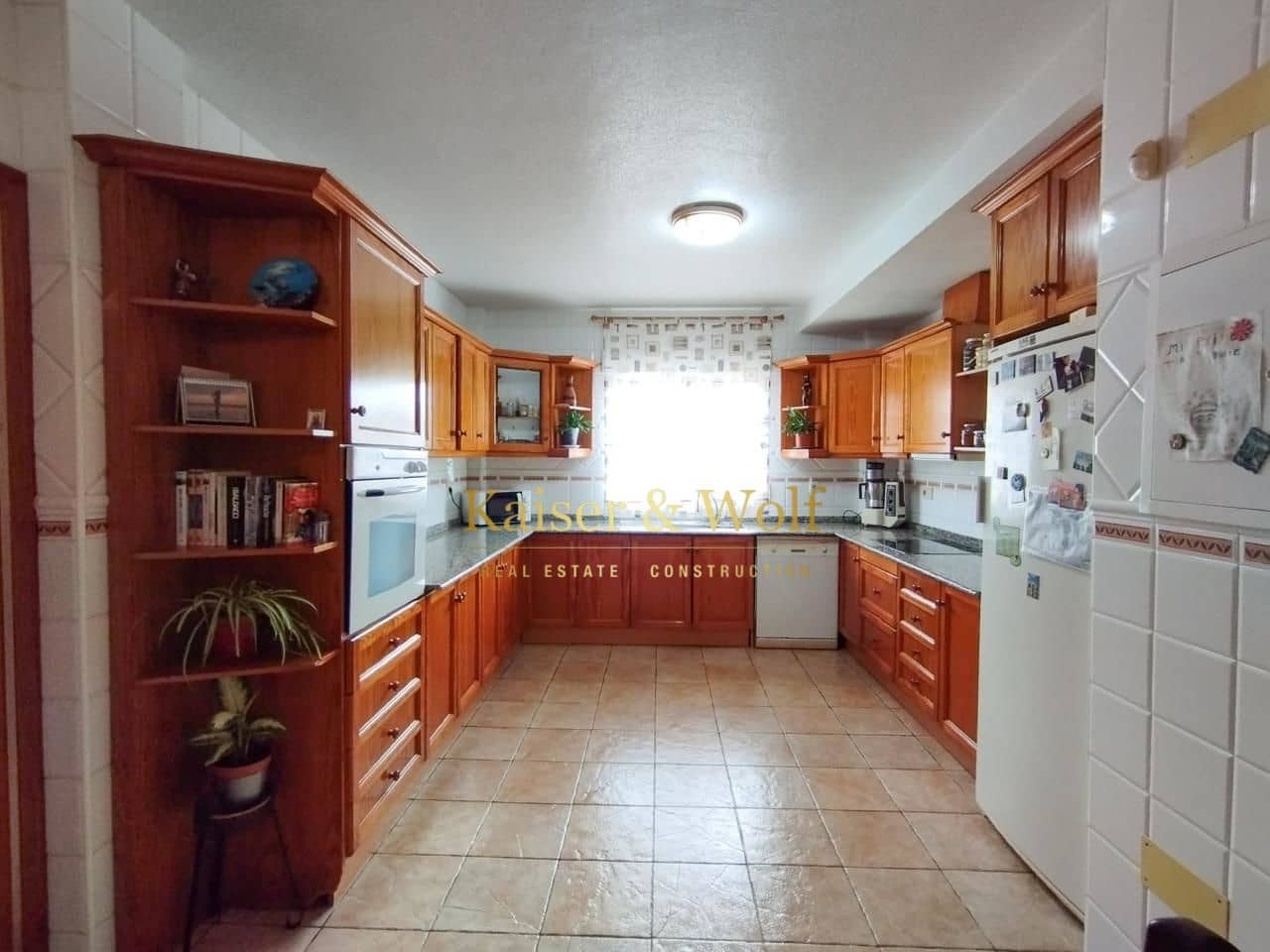 6 bedroom Villa for sale in Torrevieja with pool garage - € 559,000 (Ref: 8342351)