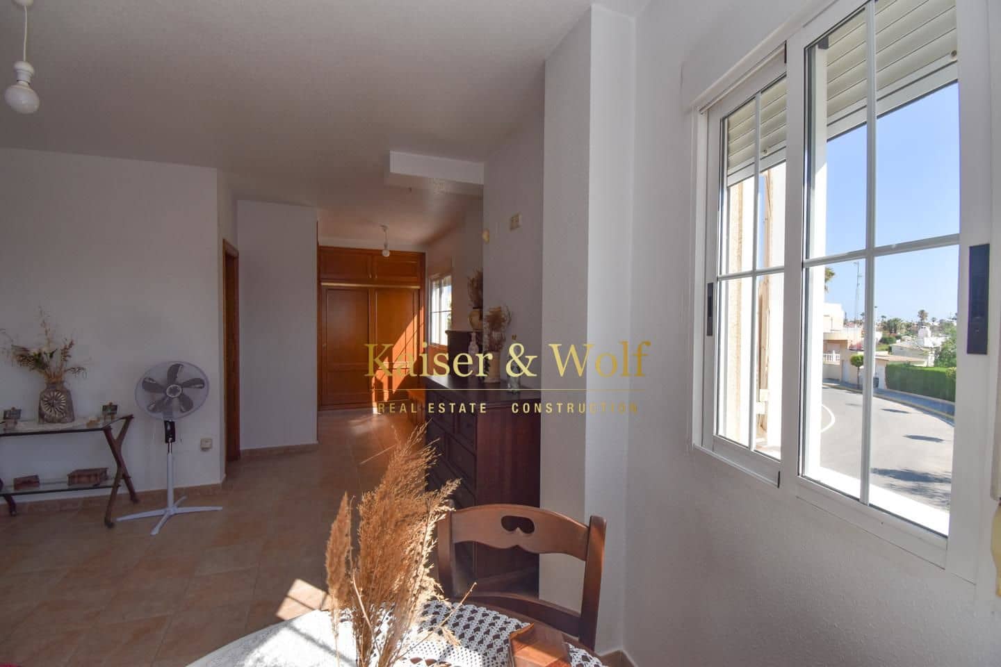 6 bedroom Villa for sale in Torrevieja with pool garage - € 559,000 (Ref: 8342351)