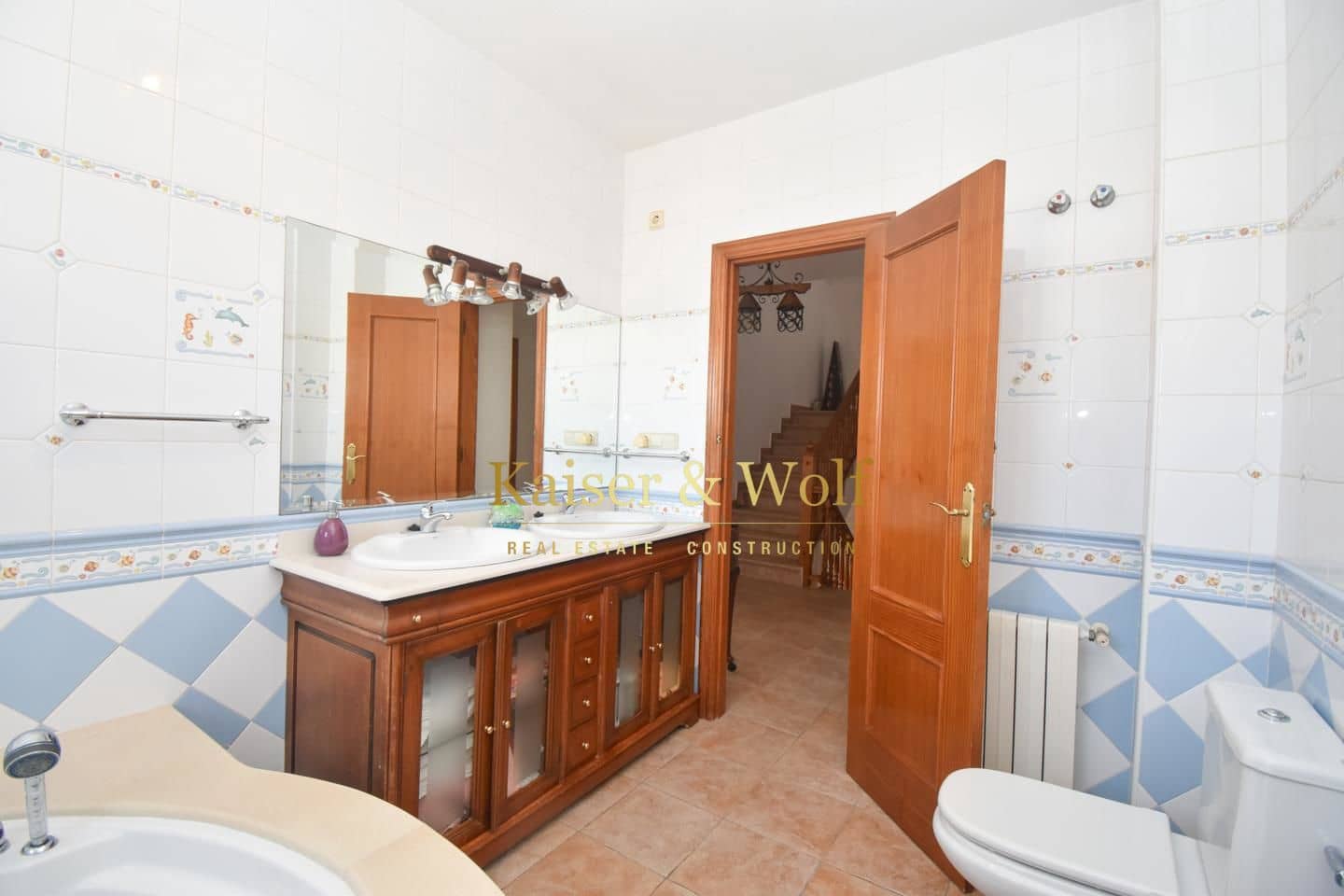 6 bedroom Villa for sale in Torrevieja with pool garage - € 559,000 (Ref: 8342351)