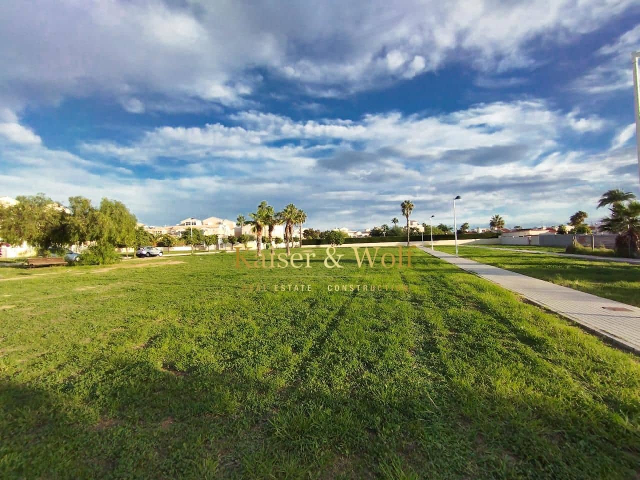 6 bedroom Villa for sale in Torrevieja with pool garage - € 559,000 (Ref: 8342351)