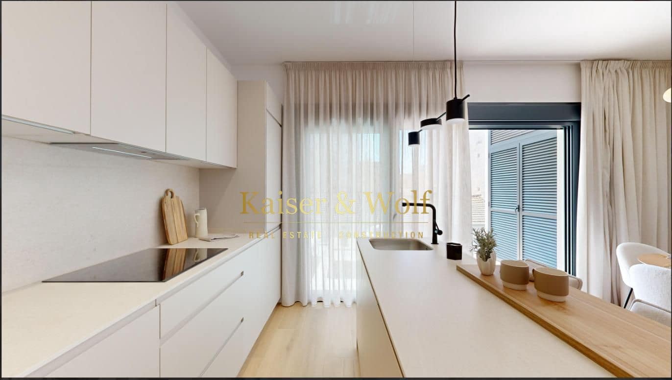 Piso de 3 habitaciones en Guardamar del Segura en venta - 297.000 € (Ref: 8609443)