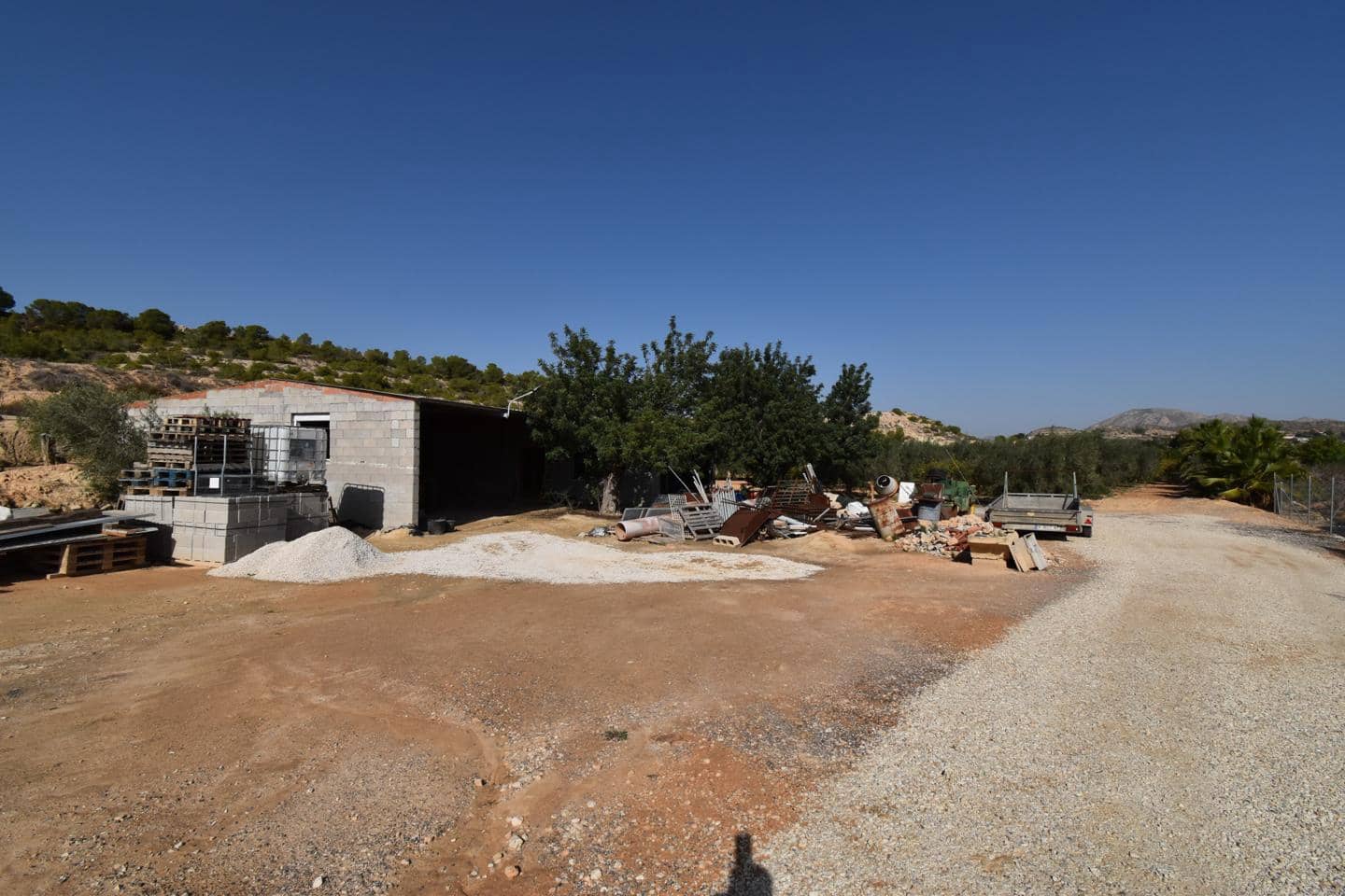 Grunde uden byggetilladelser til salg i Torrellano - € 370.000 (Ref: 8623342)