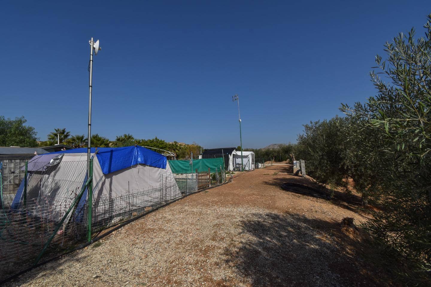 Grunde uden byggetilladelser til salg i Torrellano - € 370.000 (Ref: 8623342)