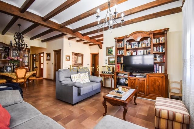 3 bedroom Villa for sale in Albatera with pool garage - € 457,000 (Ref: 8654253)