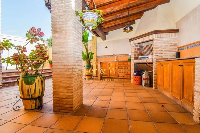 3 bedroom Villa for sale in Albatera with pool garage - € 457,000 (Ref: 8654253)