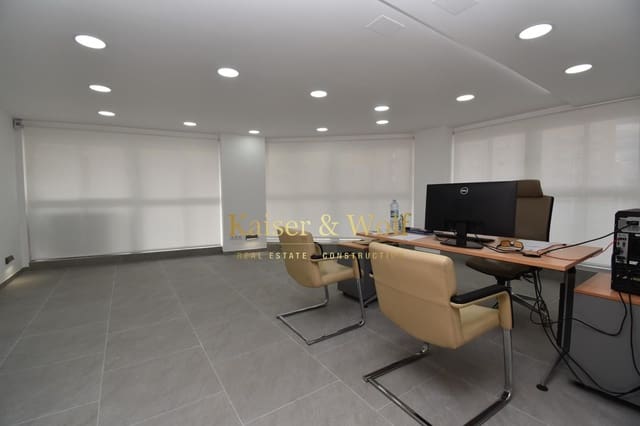 4 bedroom Business for sale in Norte, Santa Pola with garage - € 199,000 (Ref: 8678766)