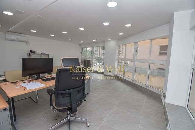 4 bedroom Business for sale in Norte, Santa Pola with garage - € 199,000 (Ref: 8678766)