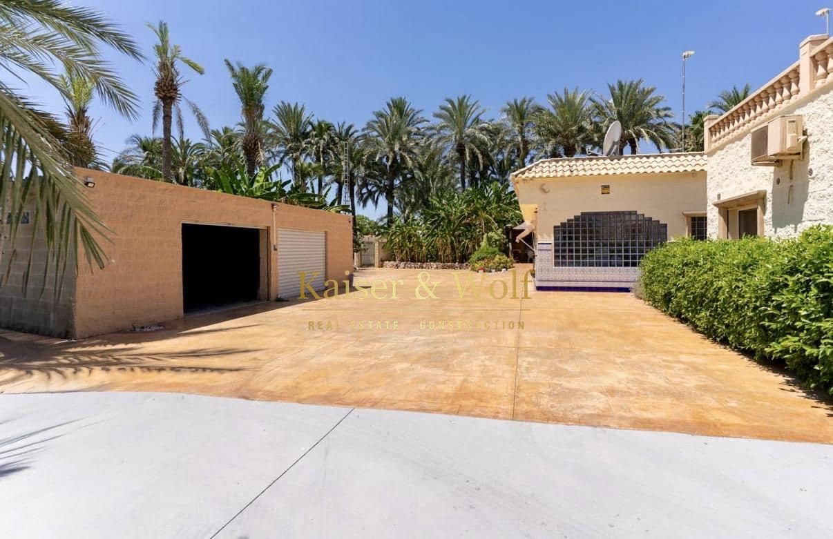 5 soveværelse Finca/Landehus til salg i La Hoya med swimmingpool garage - € 515.000 (Ref: 8695690)