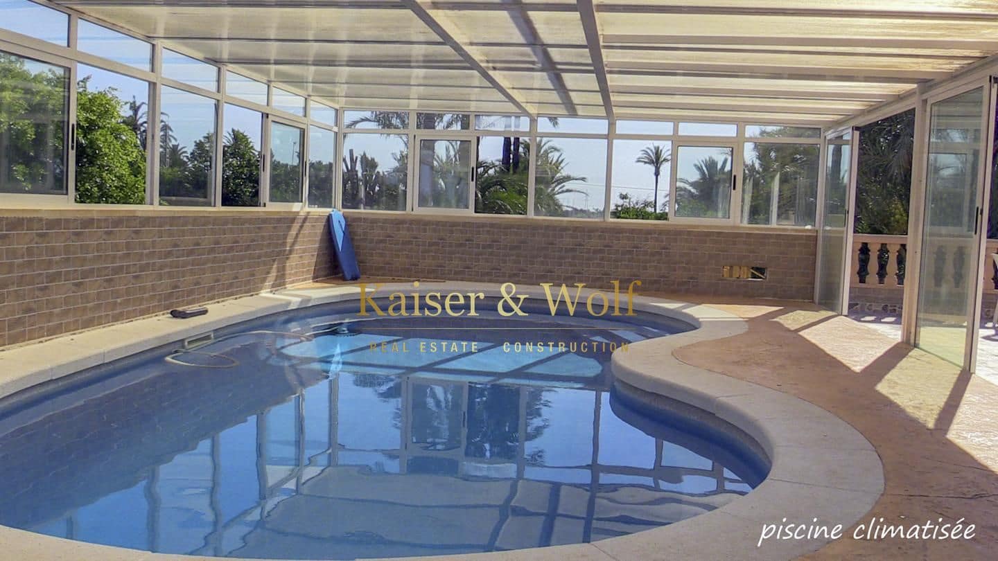 5 soveværelse Finca/Landehus til salg i La Hoya med swimmingpool garage - € 515.000 (Ref: 8695690)