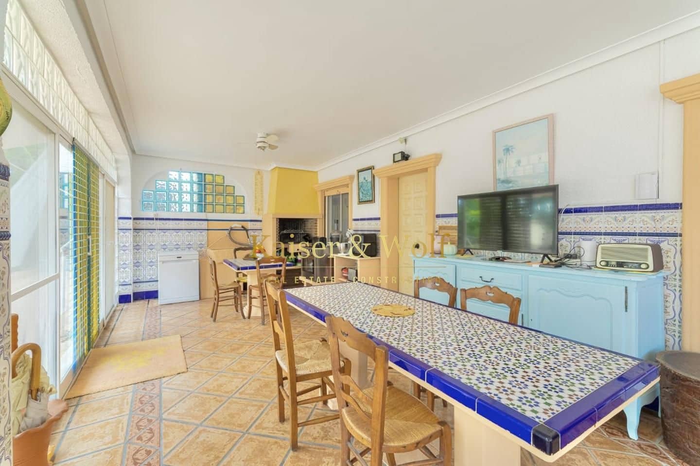 5 soveværelse Finca/Landehus til salg i La Hoya med swimmingpool garage - € 515.000 (Ref: 8695690)