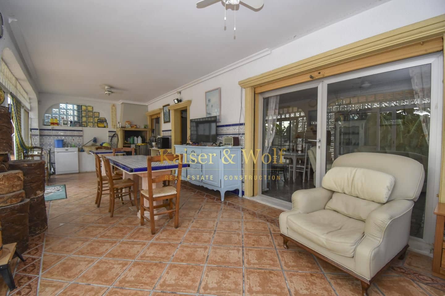 5 soveværelse Finca/Landehus til salg i La Hoya med swimmingpool garage - € 515.000 (Ref: 8695690)