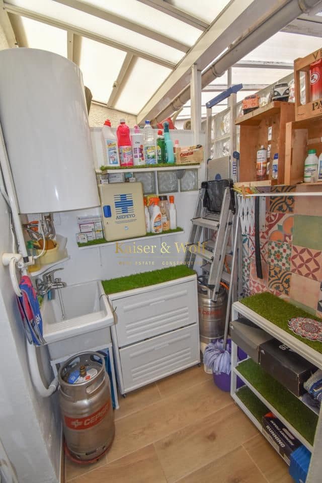 4 chambre Villa/Maison à vendre à Santa Pola avec garage - 293 000 € (Ref: 8826352)