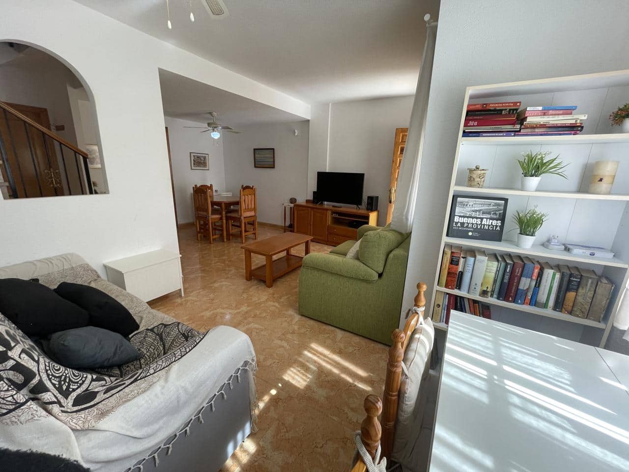 3 slaapkamer Villa te huur in Gran Alacant met zwembad garage - € 1.200 (Ref: 8906914)